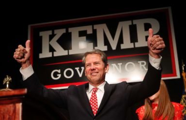 PHOTO: Georgia Republican gubernatorial candidate Brian Kemp gives a thumbs-up to supporters, in Athens, Ga., Nov. 7, 2018. 